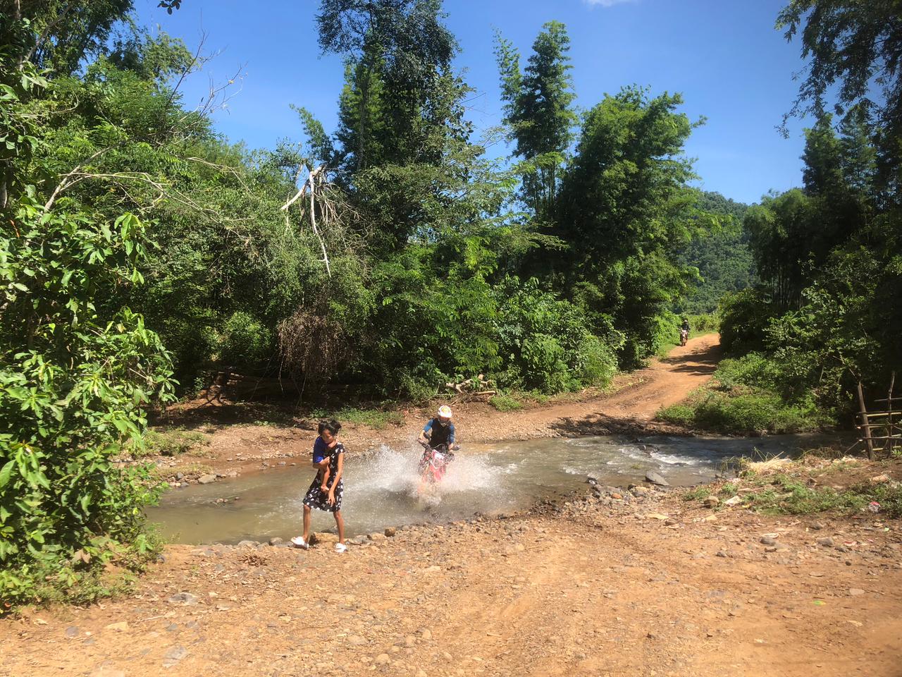 Motorcycle tours in Laos